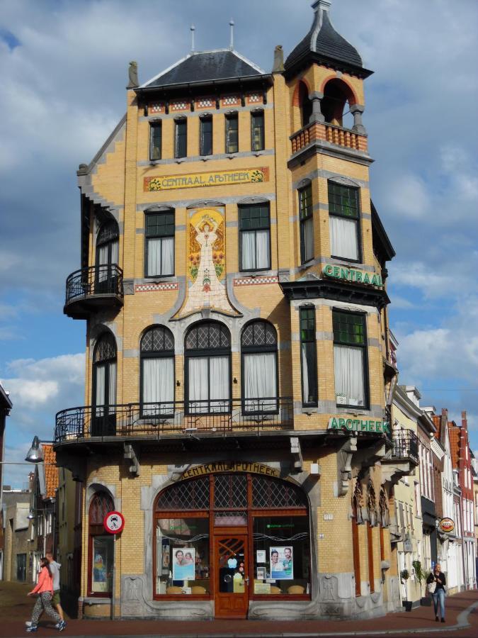 Bed and Breakfast Hus Леэварден Экстерьер фото